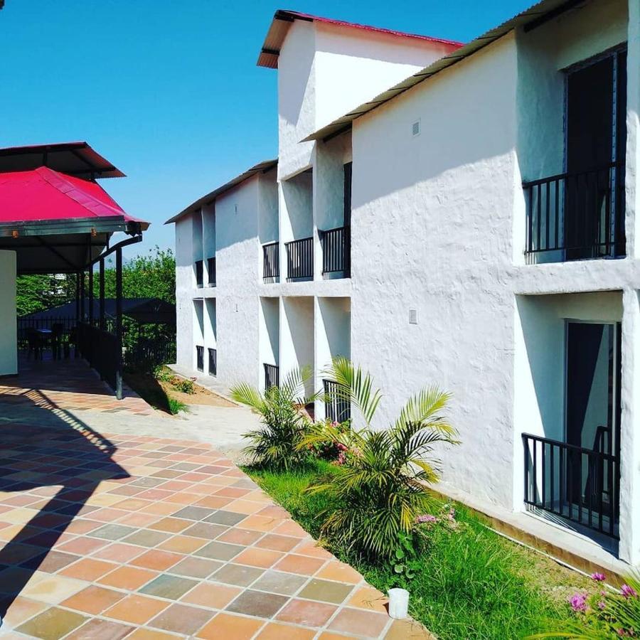 Cosmos Tatacoa Hotel Villavieja Kültér fotó