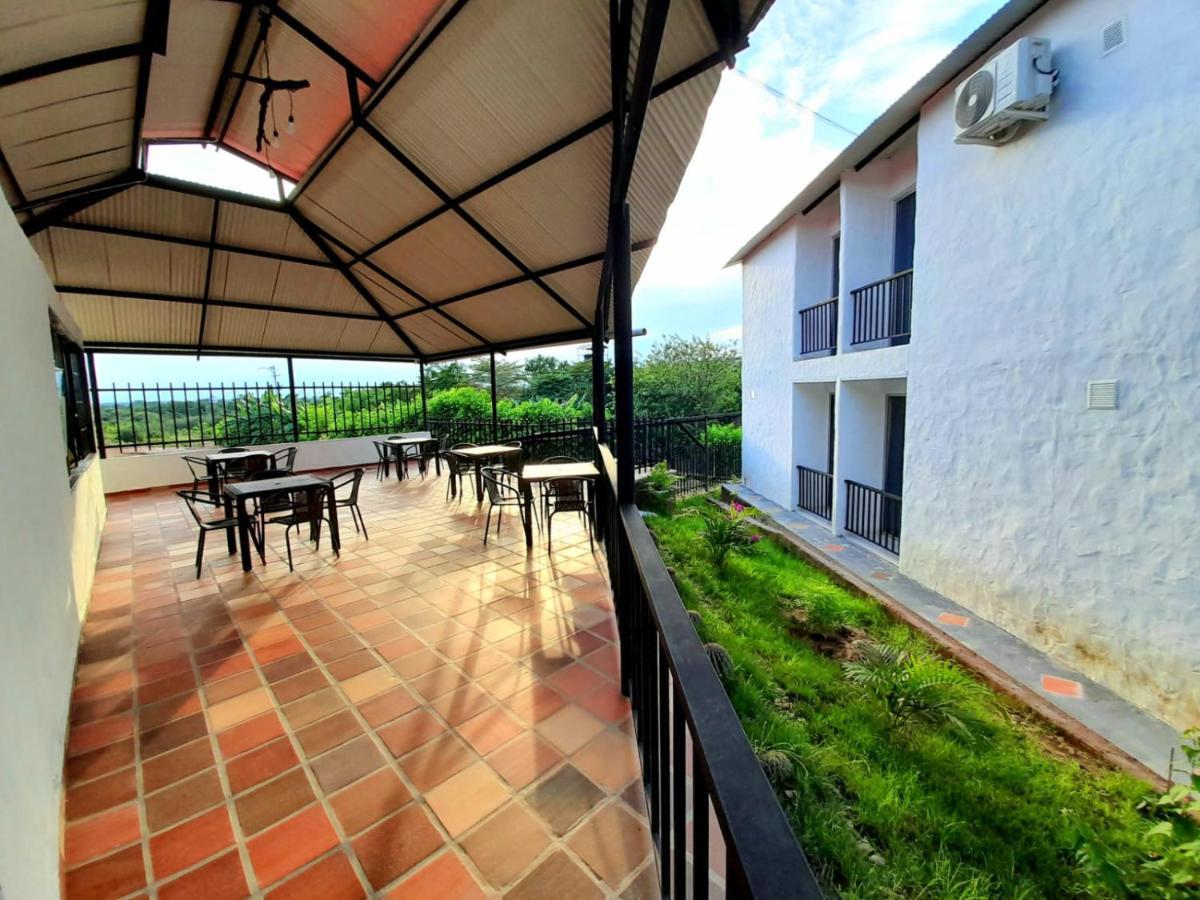 Cosmos Tatacoa Hotel Villavieja Kültér fotó